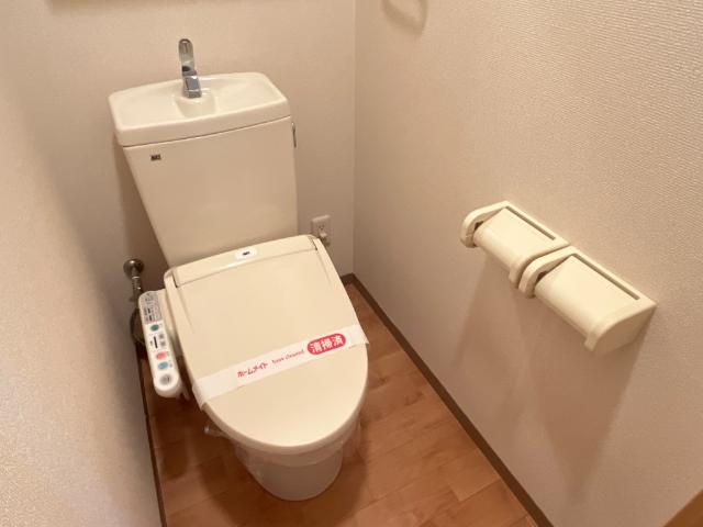 トイレ　シャワー付トイレ