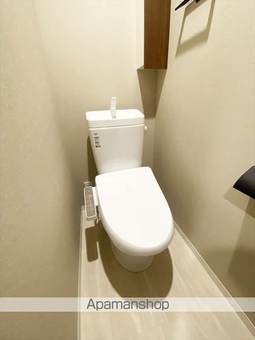 エスプレイスビルドのトイレ写真
