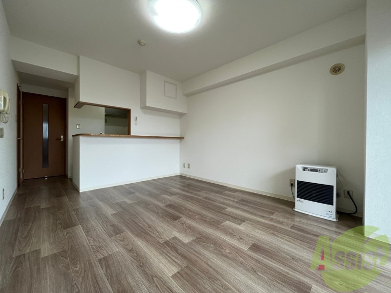 居室・リビング　広くてキレイなお部屋が広がっていて、充実した生活が送れそう。