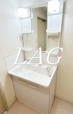 洗面設備　洗面台です。