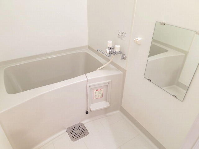MS Santafeの風呂写真