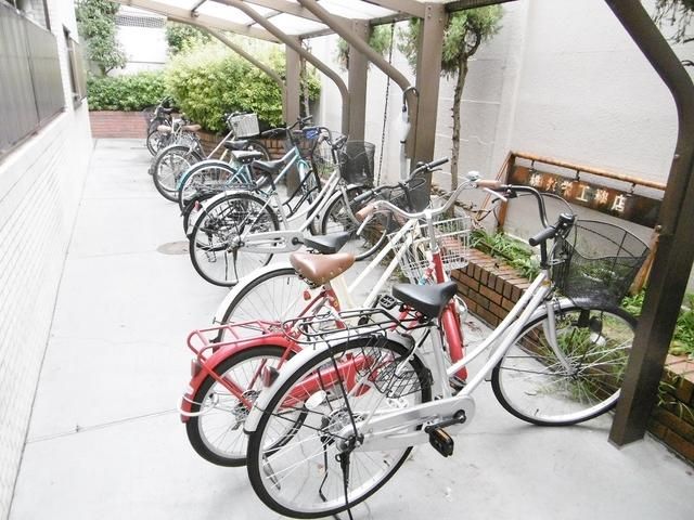 その他共有部分　★屋根付き駐輪場★