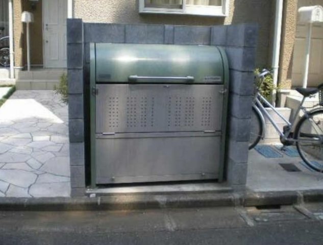 その他共有部分　敷地内ゴミ置き場完備！
