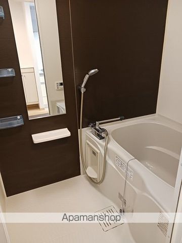 モンパルナスの風呂写真