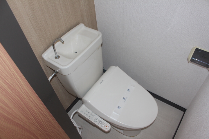 ロフティホワイトのトイレ写真