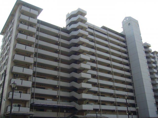 大阪市阿倍野区旭町のマンションの建物外観