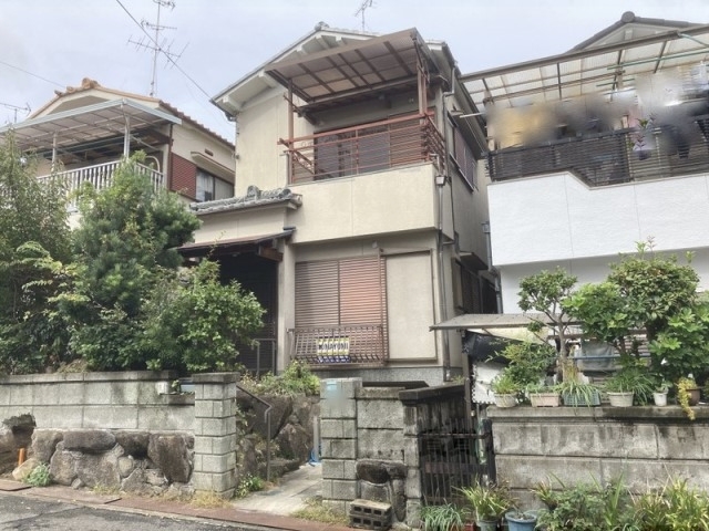 八幡市八幡月夜田のその他の建物外観