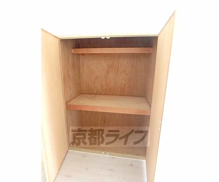 収納　奥行きある収納です。