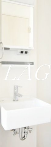 洗面設備　独立洗面台です。