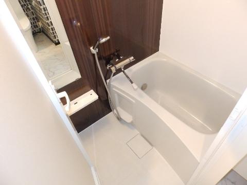 バス・シャワールーム　バス
