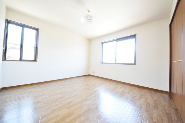 その他部屋・スペース　明るい2面採光