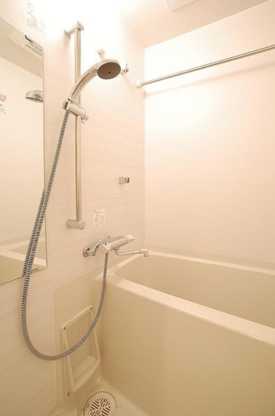 バス・シャワールーム　風呂