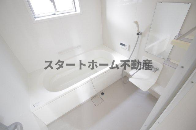 バス・シャワールーム　きれいなお風呂です