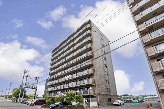 建物外観　現地（２０２５年５月）撮影