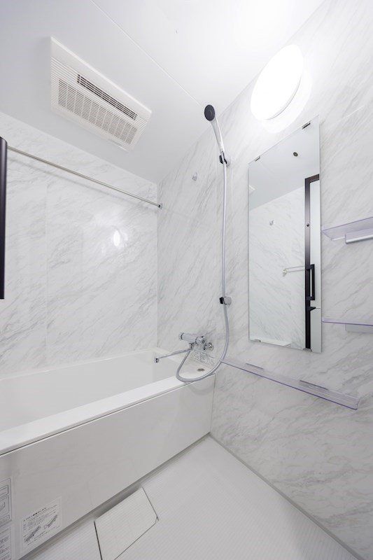 バス・シャワールーム　バス