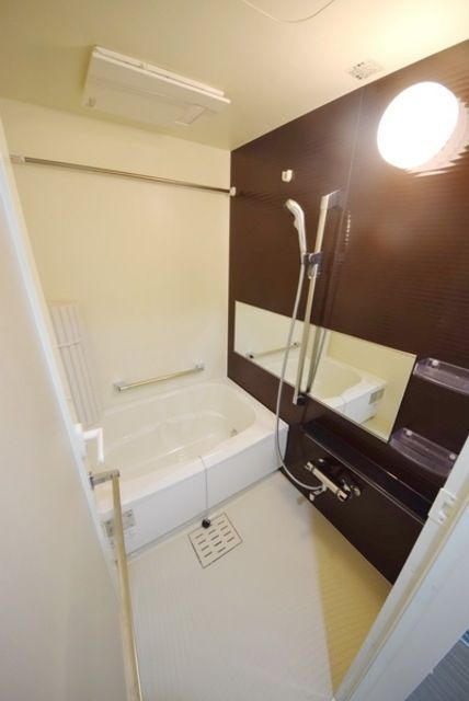 バス・シャワールーム　日々の暮らしに欠かせないお風呂です