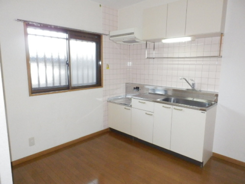 居室・リビング　※写真は他号室です