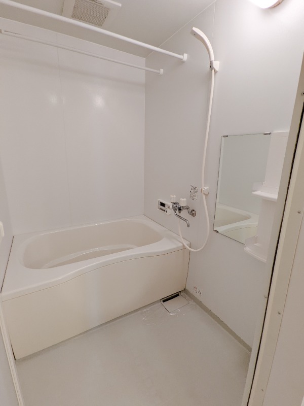 バス・シャワールーム　図面と現状に相違がある場合には現状を優先