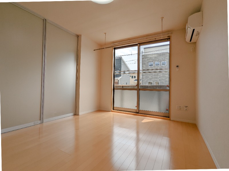 居室・リビング　図面と現状に相違がある場合には現状を優先