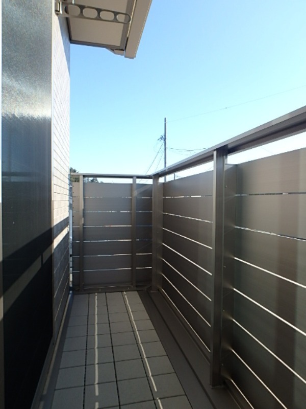 バルコニー　図面と現状が相違がある場合には現状を優先．．．