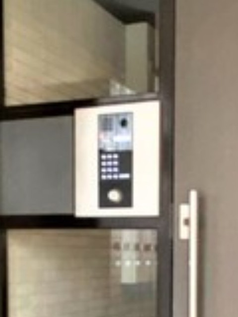 セキュリティ　オートロック完備