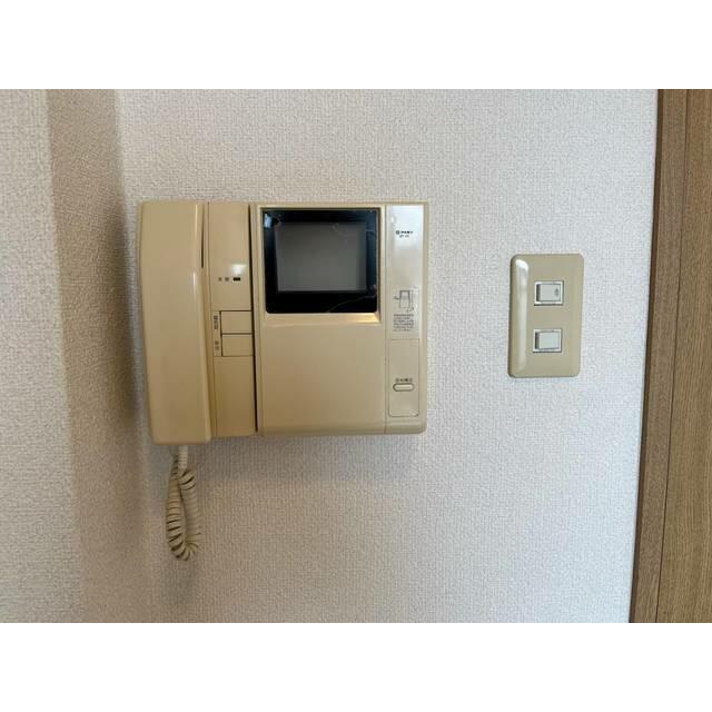 セキュリティ　モニタ付インターホンで急な来客も安心