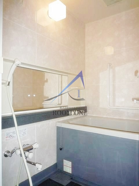 バス・シャワールーム　お風呂です。