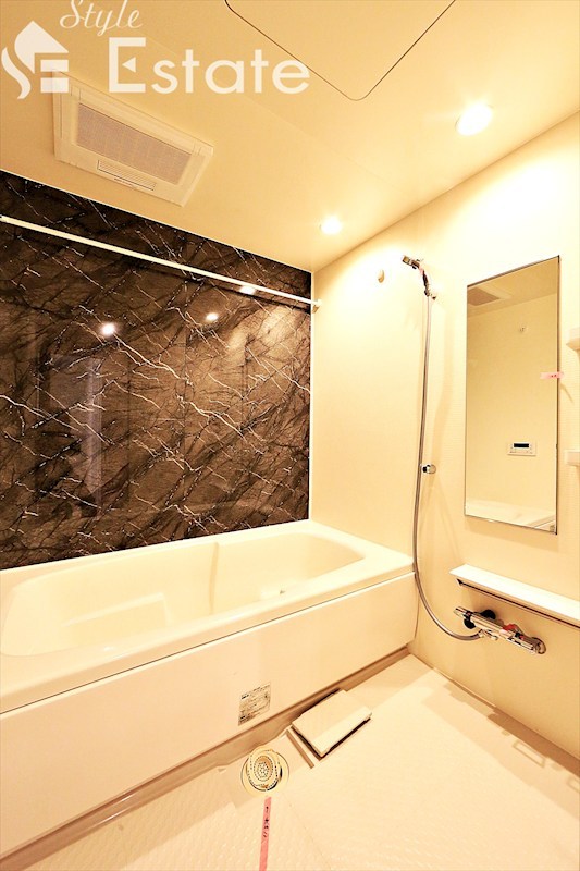 バス・シャワールーム　画像