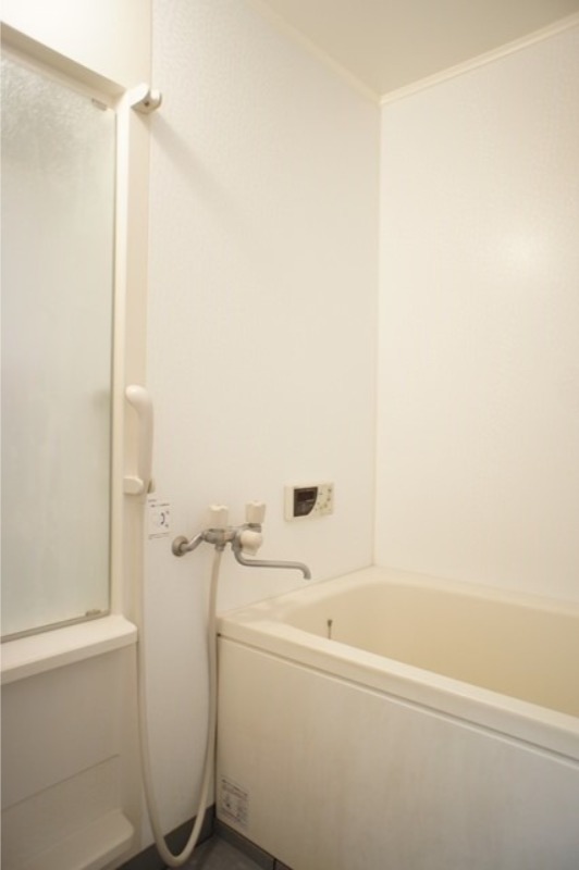 バス・シャワールーム　図面と現状に相違がある場合には現状を優先