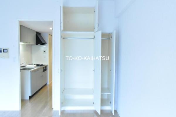 収納　別部屋の参考写真です。現況有姿