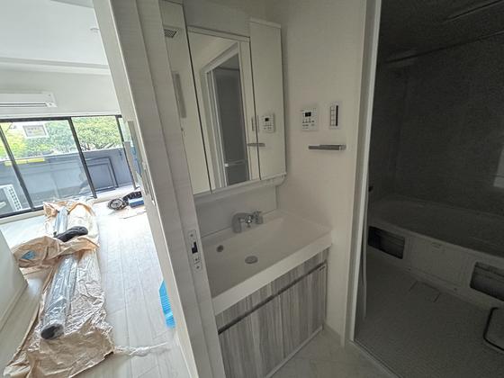 洗面設備　※別部屋の写真です