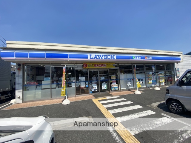 その他　ローソン 草加 松江六丁目店（その他）まで548m