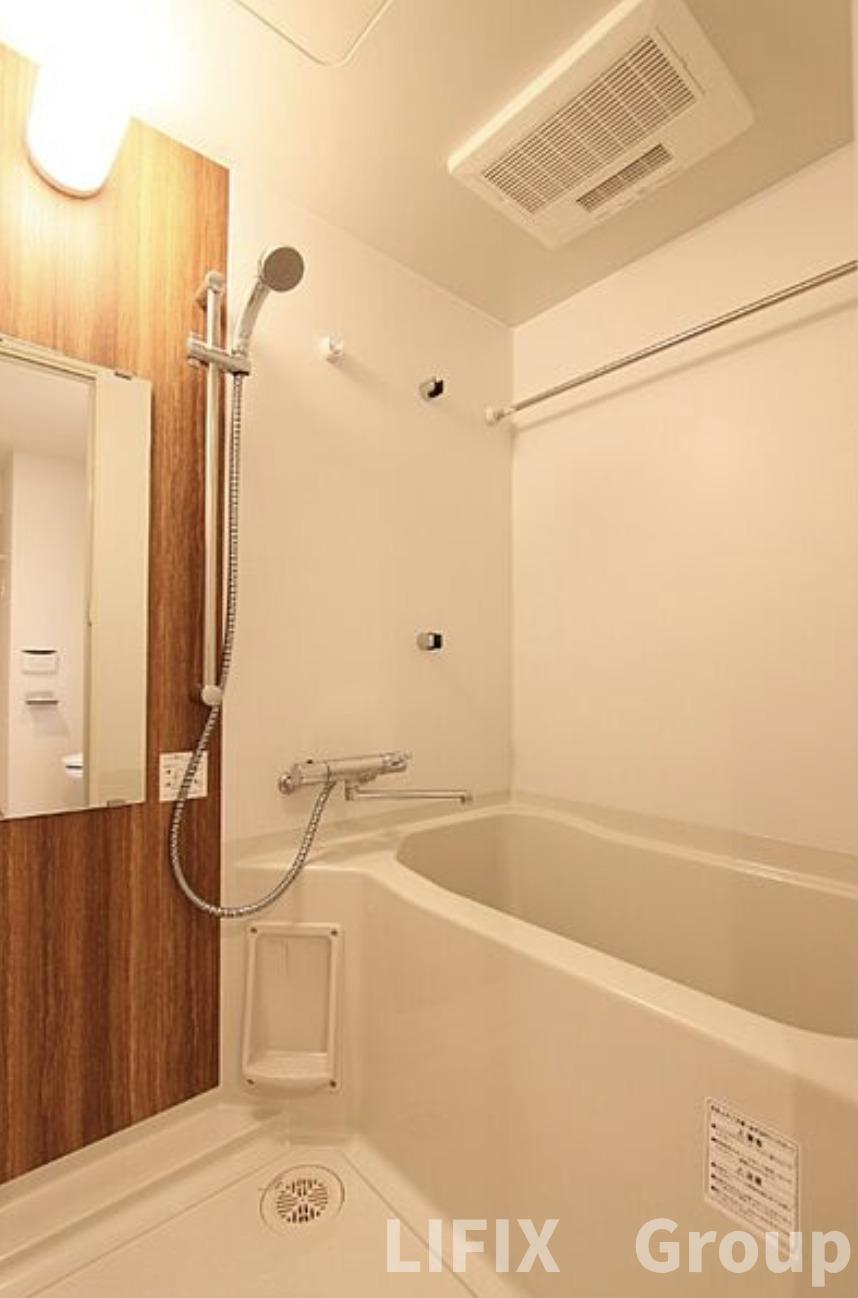 バス・シャワールーム　風呂