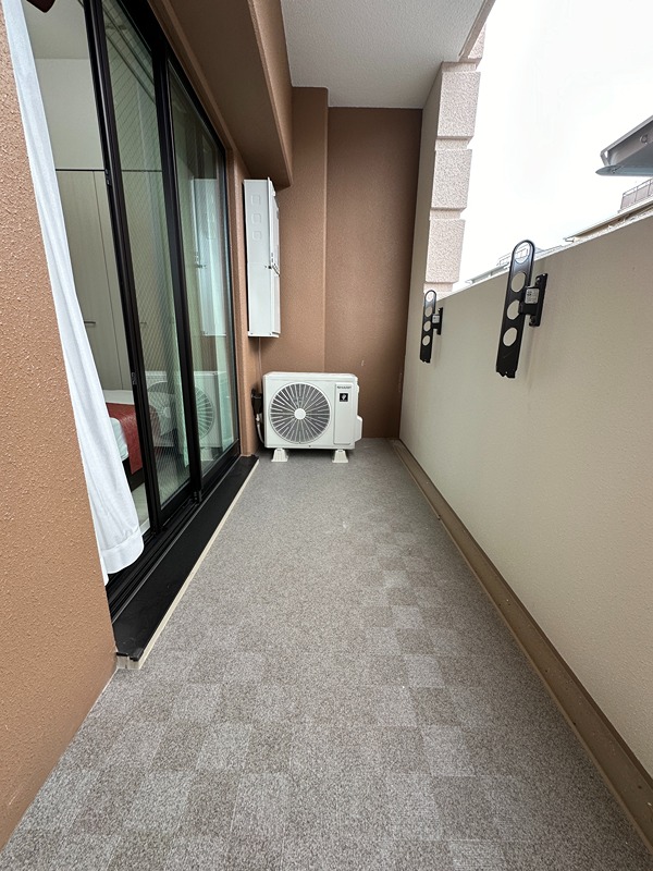 バルコニー