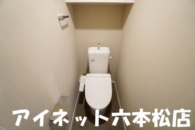 トイレ　落ち着いた空間。