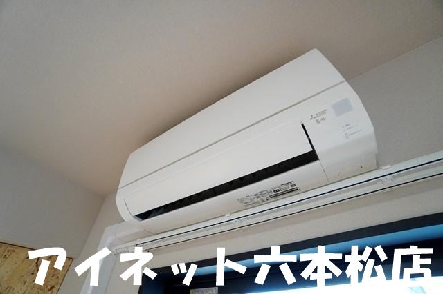 その他設備　エアコン付きで年中快適ですね。