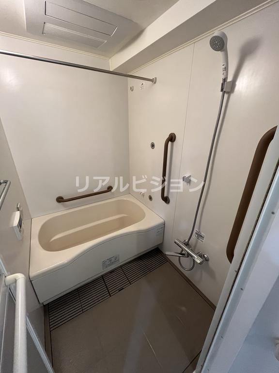 バス・シャワールーム　他部屋参考写真