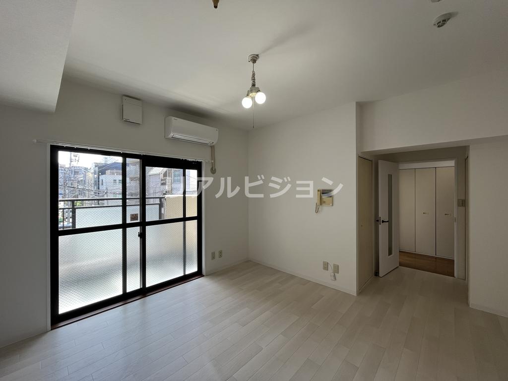 居室・リビング　他部屋参考写真