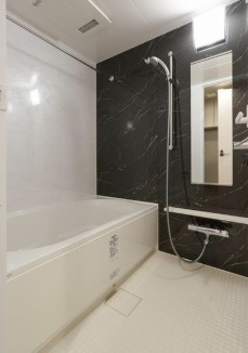 バス・シャワールーム　バス※別部屋参考写真