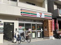 コンビニ　セブンイレブン 大阪幸町3丁目店（コンビニ）まで331m