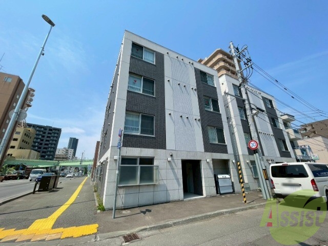 建物外観　札幌市中央区北一条東「カサパラシオン北１条」