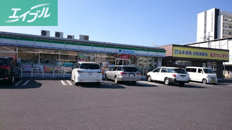 コンビニ　ファミリーマート岡山北長瀬店（コンビニ）まで78m