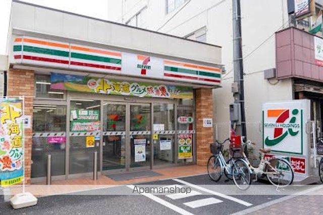 コンビニ　セブン-イレブン 東武練馬駅西店（コンビニ）まで825m