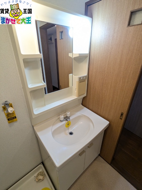 西村コーポの内装写真