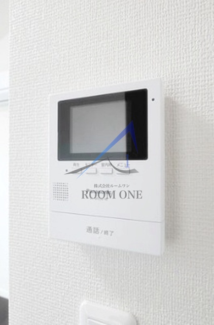 セキュリティ　モニター付きインターホンです。