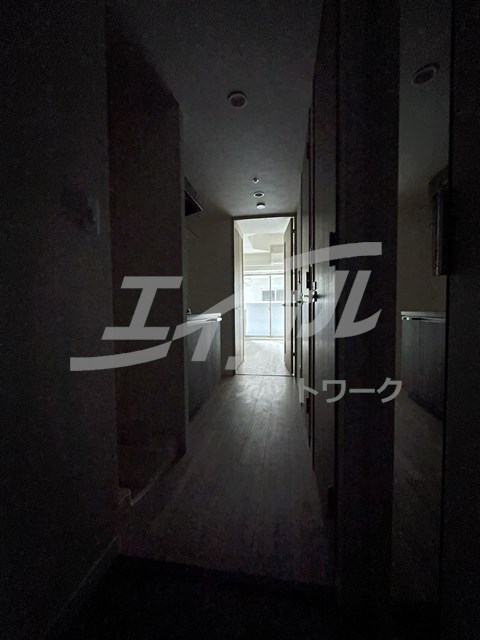 プレサンス天満橋ヴェルエラの玄関写真