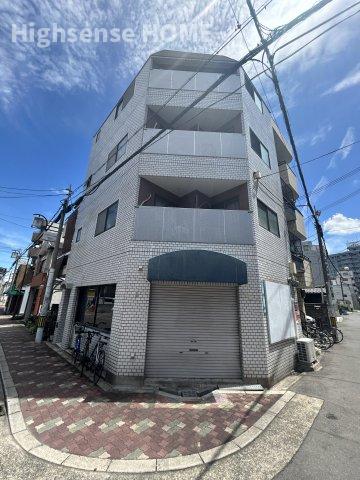 建物外観　落ち着いた雰囲気の外観です