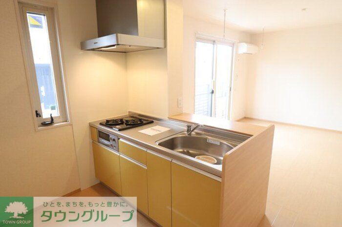 キッチン　※別号室参考写真です