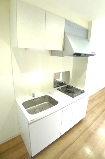 キッチン　※別部屋参考写真