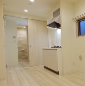 居室・リビング　※別部屋参考写真